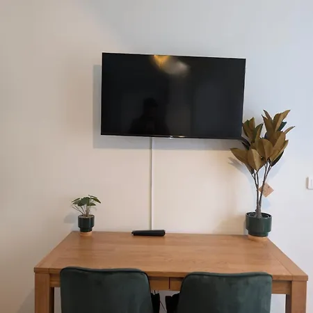 Cosy Pres De La Cathedrale Apartment *